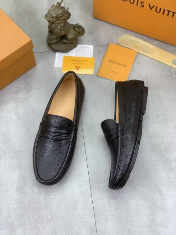 Picture of Louis Vuitton Shoes _SKULVsz37-45mnf0315212007